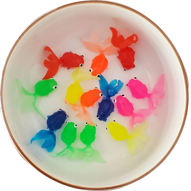 Ensemble de 7 pièces de adorables poissons rouges réalistes en Silicone pour enfants, baignoire pour bébé, ensemble de jouets anti-éclaboussures, cadeau de bain interactif Parent-enfant