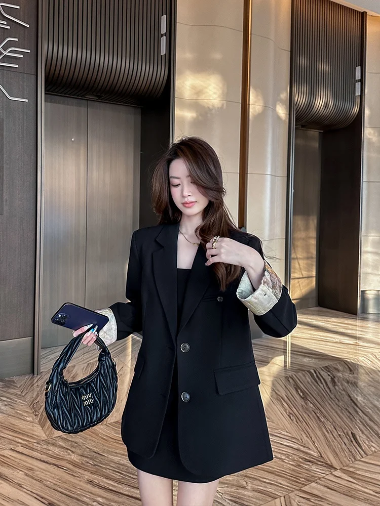 우아한 블랙 수트 재킷 여성용 루즈 캐주얼 스타일 출퇴근 패션 폴리에스터 긴 소매 싱글 버튼 클로저 단색