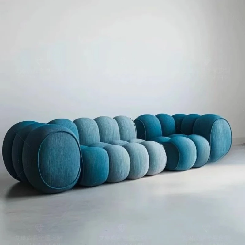 Sofá minimalista de dopamina