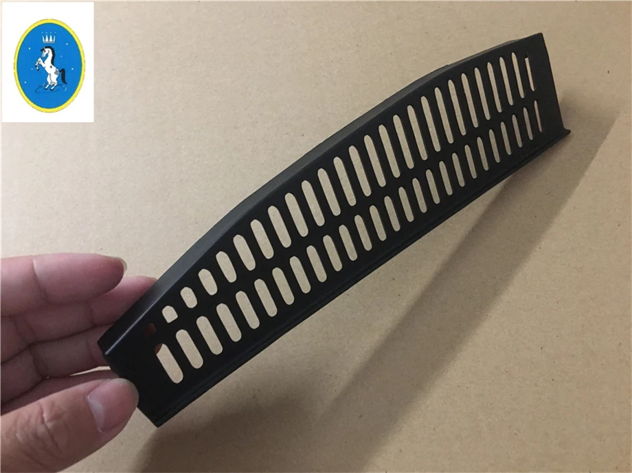 Yimaautotrims Auto Accessory Engine Warehouse Air Condition AC Inlet Vent Grille Cover Trim For Toyota Highlander 2015 2016 2017