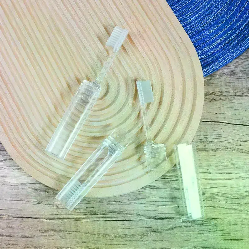 Sanitary Disposable Foldable Toothbrush Premium Material Mini Portable Travel Brush Lightweight For Hiking Camping Guest 1Pcs