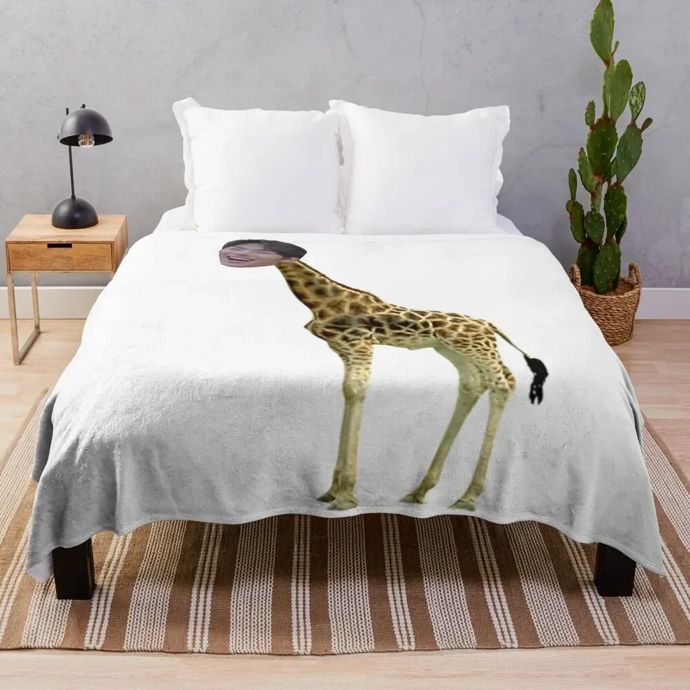 Mingi Giraffe Throw Blanket Baby Plaid on the sofa Hairy Flannels Blankets