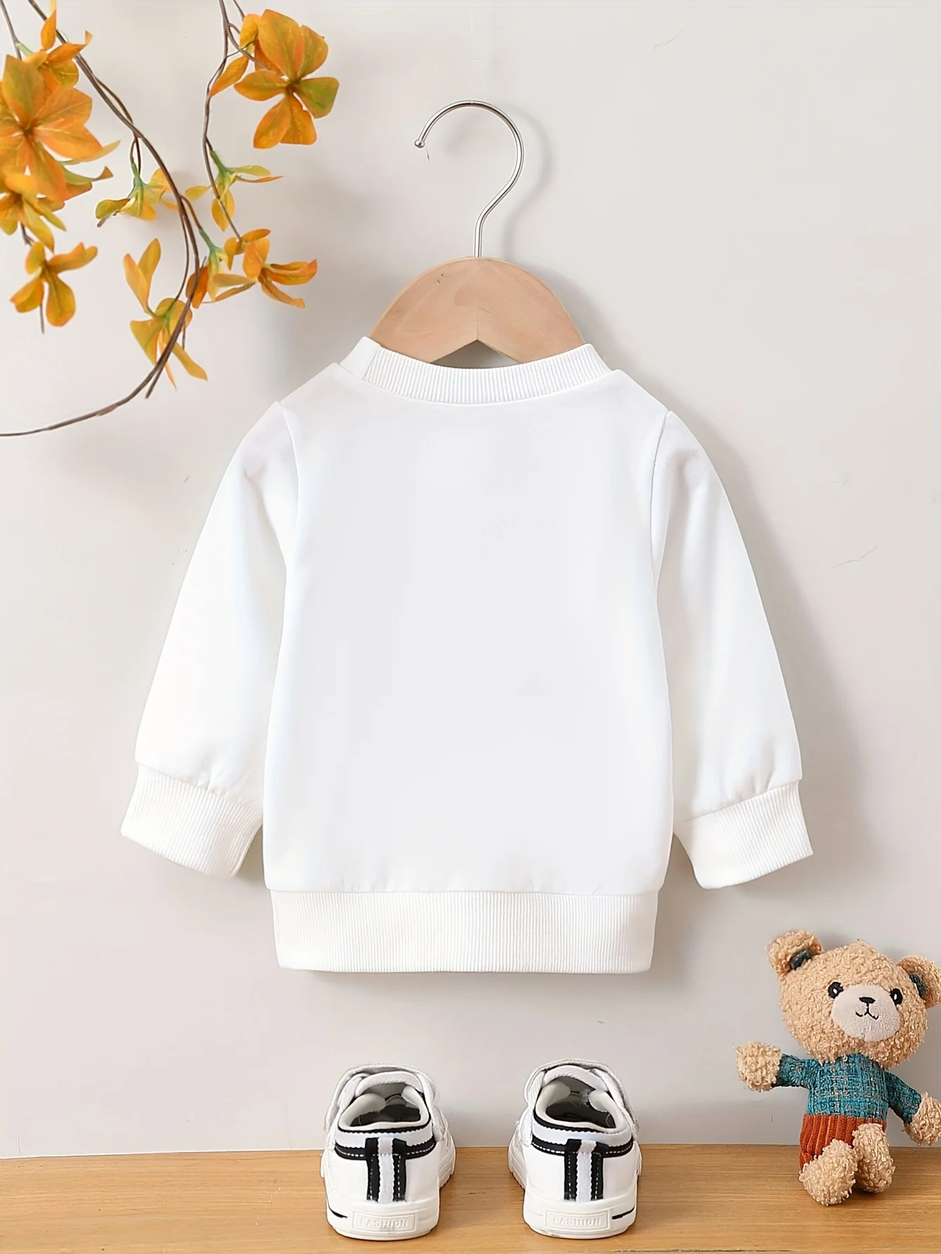 Autumn And Winter Baby Girl Round Neck Long Sleeved Casual Cute Cartoon Hoodie Suitable For Ages 1-2