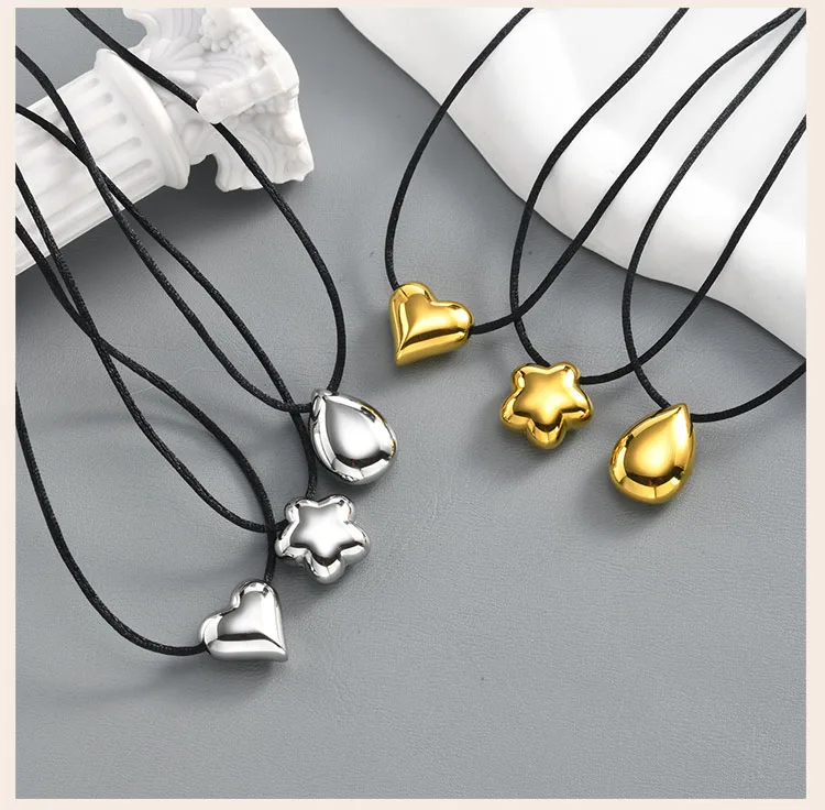 Lange schwarze Kordel-Halskette mit Anhänger, Edelstahl-Herz-Tropfen-Blumen-Charms, Großhandel-Boutique-Schmuck für Wiederverkäufer – Detail 5