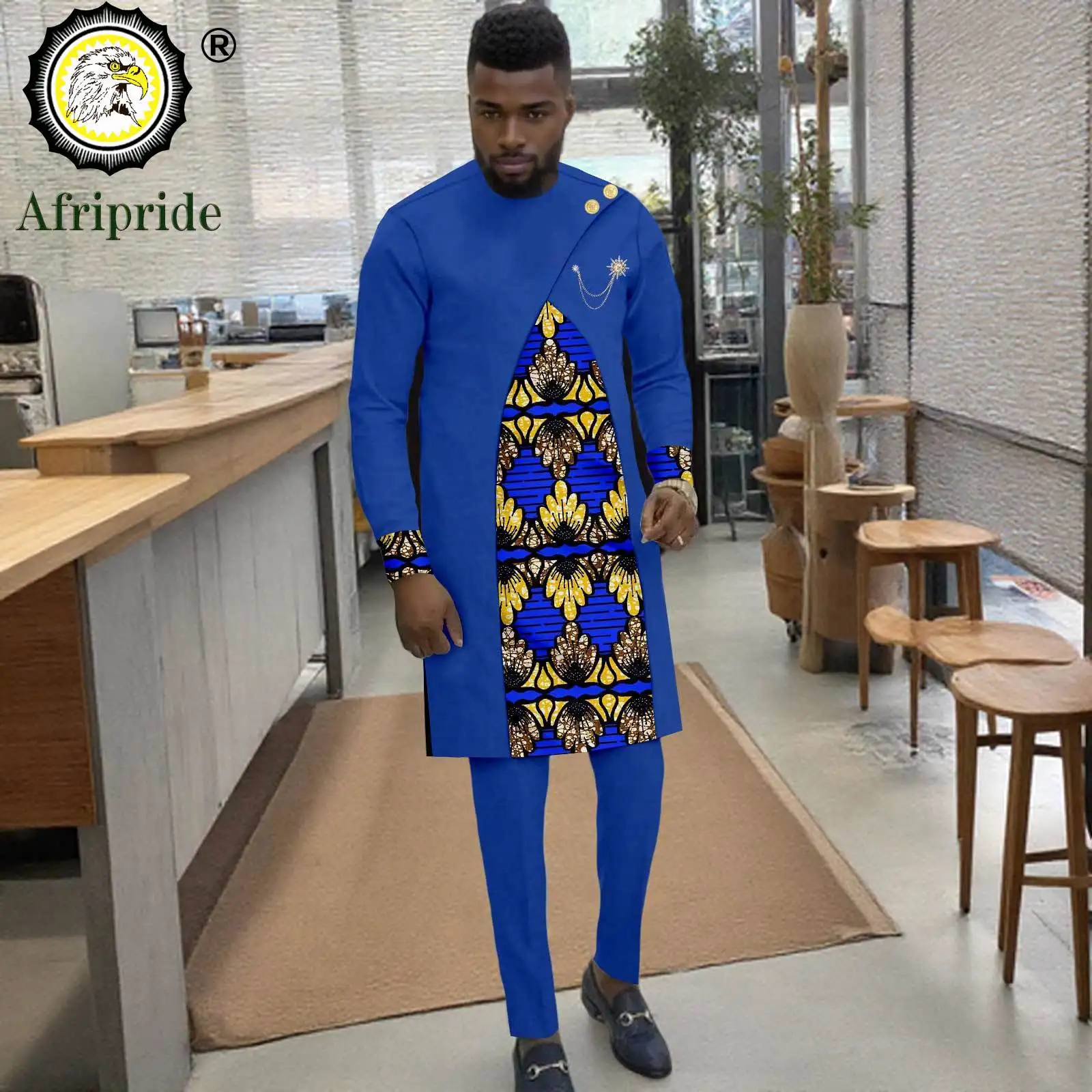 African Clothes for Men Two Buttons Embroidery Brooch Print Shirts and Pants 2 Piece Set Dashiki Outfits for Wedding 2516052