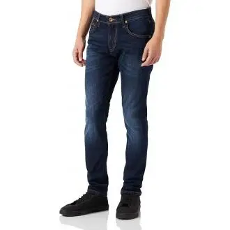 Lee Jeans: Compare Prices and Find the Best Deal