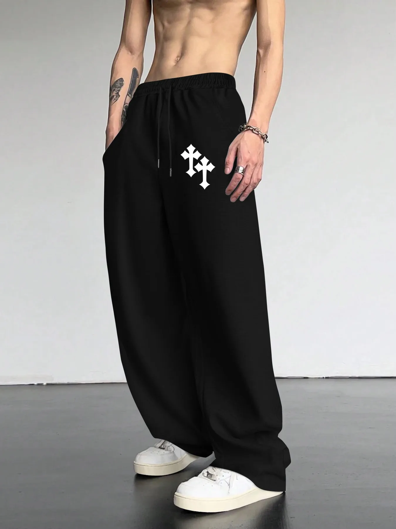 

Men's Casual Sports Pants, Trendy, Comfortable and Loose, Home Fitness, Multi-scene Adaptable, Personalized Cross Print Dots