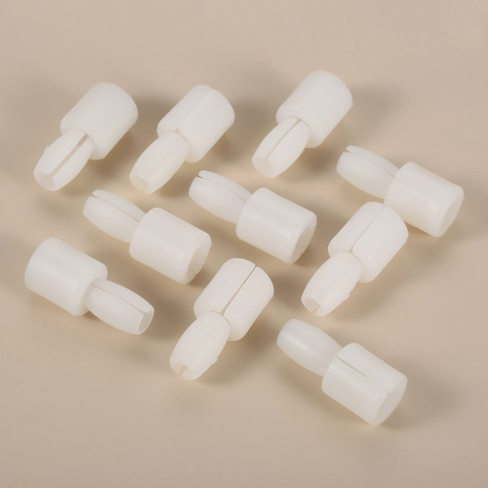 10Pcs Car Rear Door Window Regulator Pin Clip White Plastic Clasp for Bora Golf Jetta Passat B6 B7L B5 POLO Auto Interior Parts