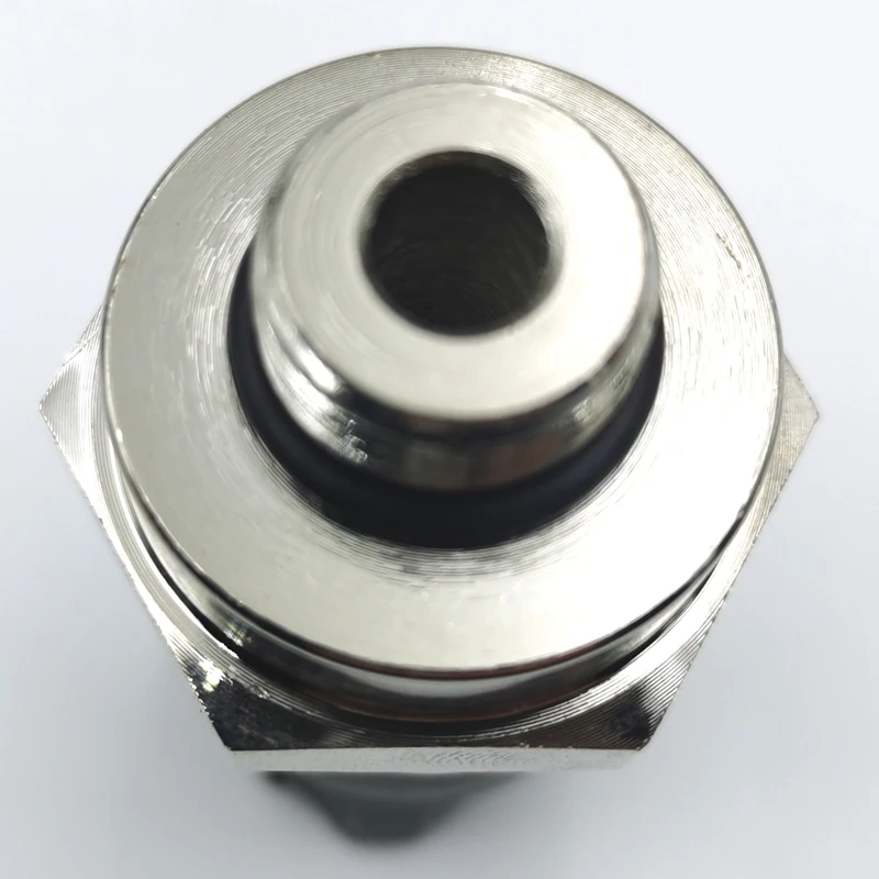 Truck Oil Pressure Switch Sensor For VOLVO FH FM D12A D16A OE: 3962893 8156776 8143247 - view 5