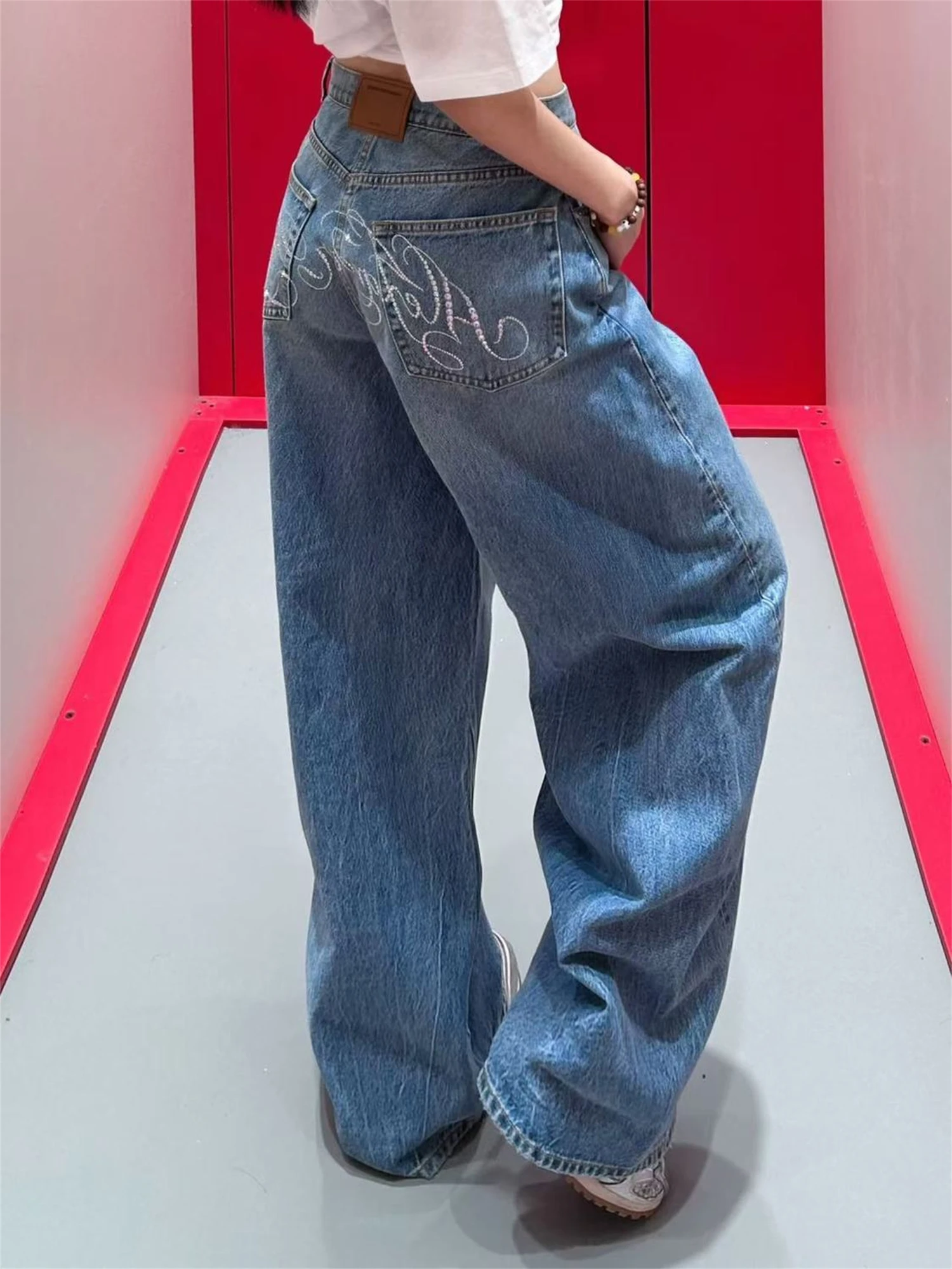 Women's High Waist Wide Leg Blue Jeans Vintage Washed Back Pocket Embroidered Rhinestone Detail Y2K Streetwear Denim Trousers