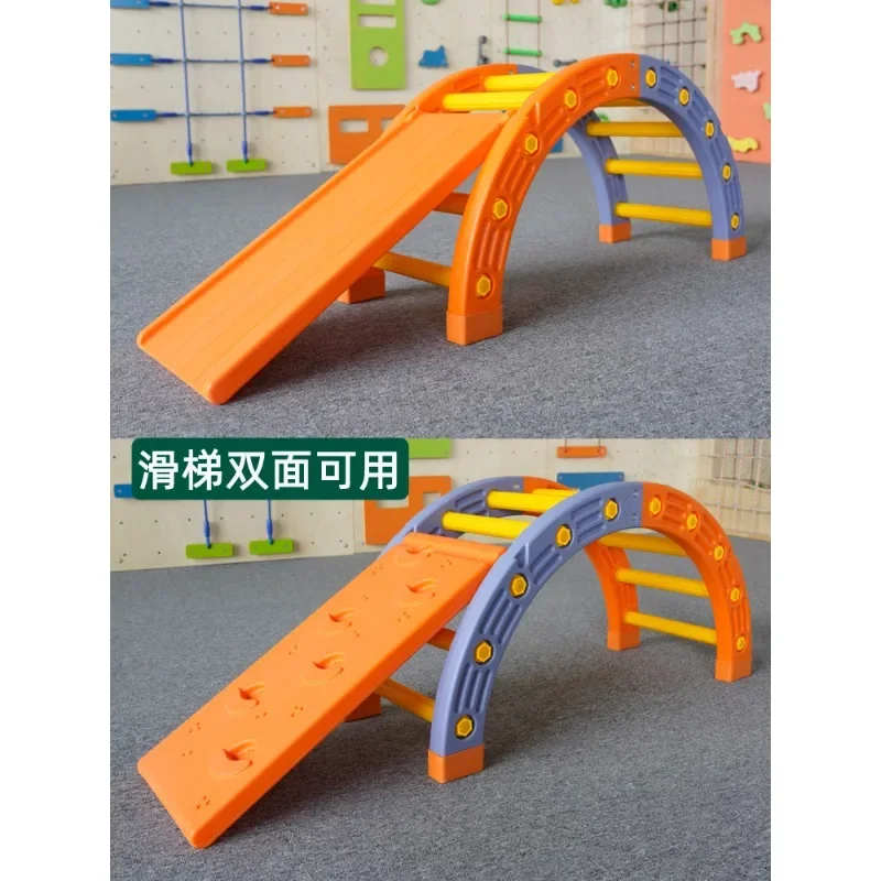 Children's quarter circle climbing frame sensory training equipment, rock circle balance board