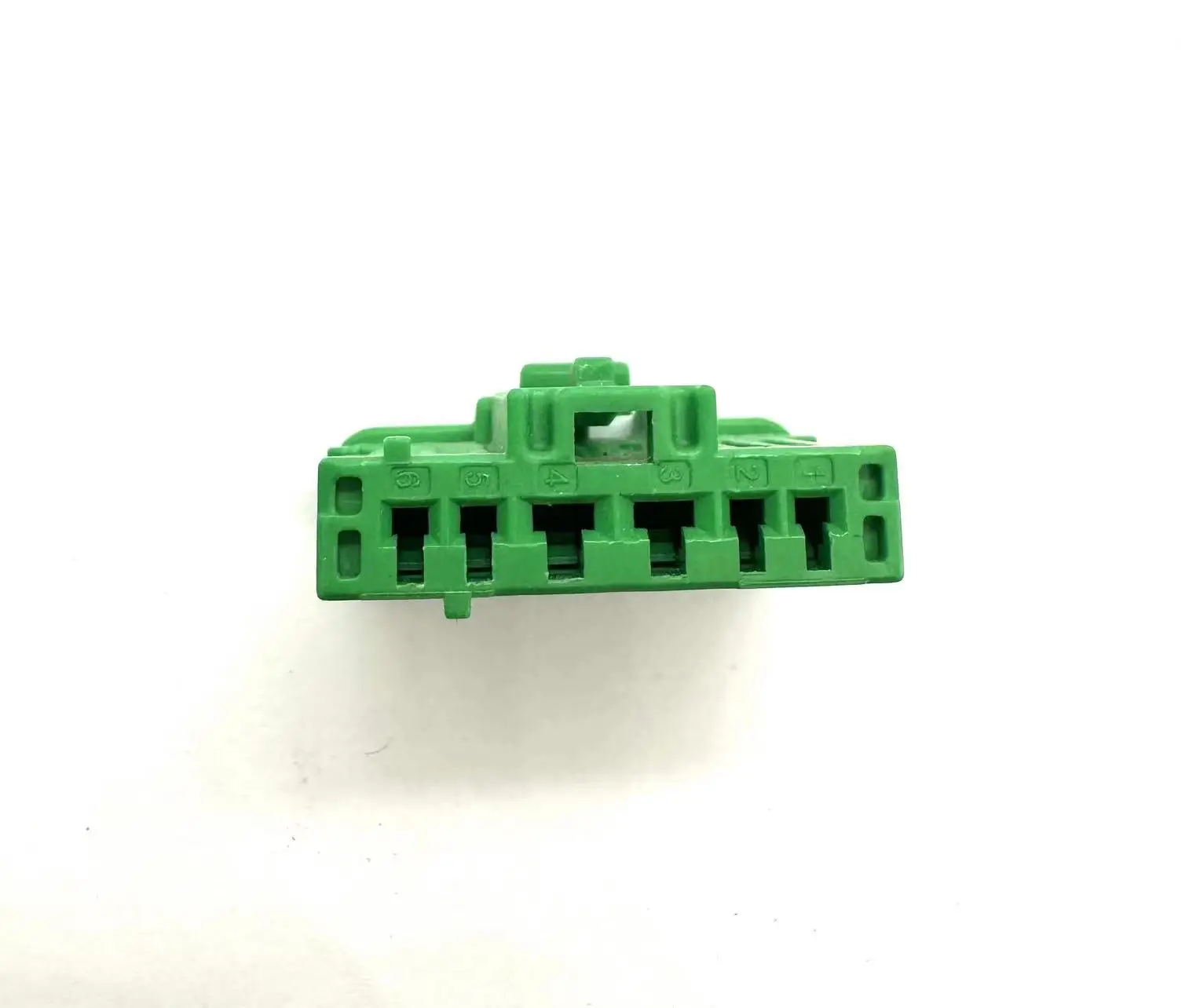 XG7024D-2.8-21 Nissan\'s new Volt Volt Herida Teana automatic air-conditioning blower resistance plug harness connector