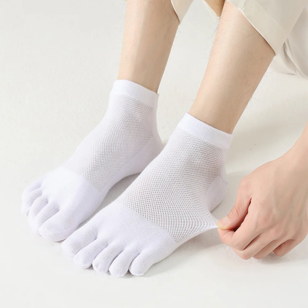 Simples algodão masculino cinco dedos meias tornozelo meias esportivas masculino malha cinco dedos meias curtas oco verão
