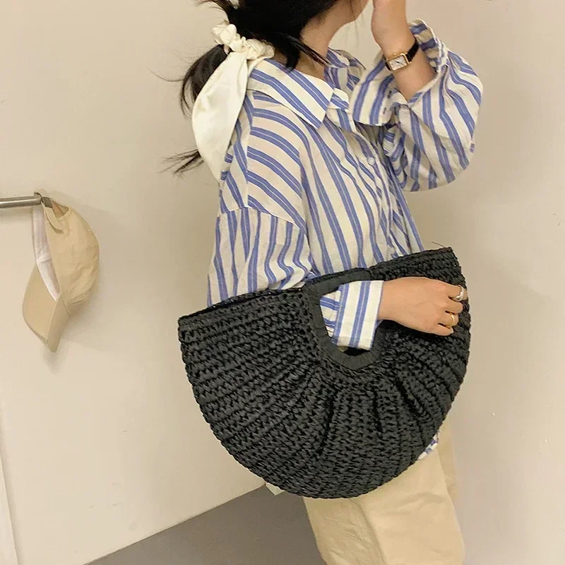 Ladies Bags 2024 Summer Handmade Bags for Women Beach Weaving Ladies Straw Bag Wrapped Beach Bag Moon Shaped Top Handle Handbags