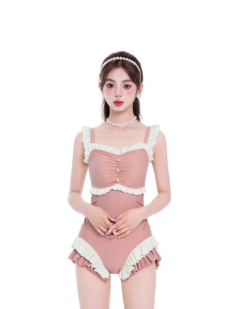 Women's swimsuits with a flesh-covering design, cute style and anti-wardrobe malfunction features for hot spring soaking