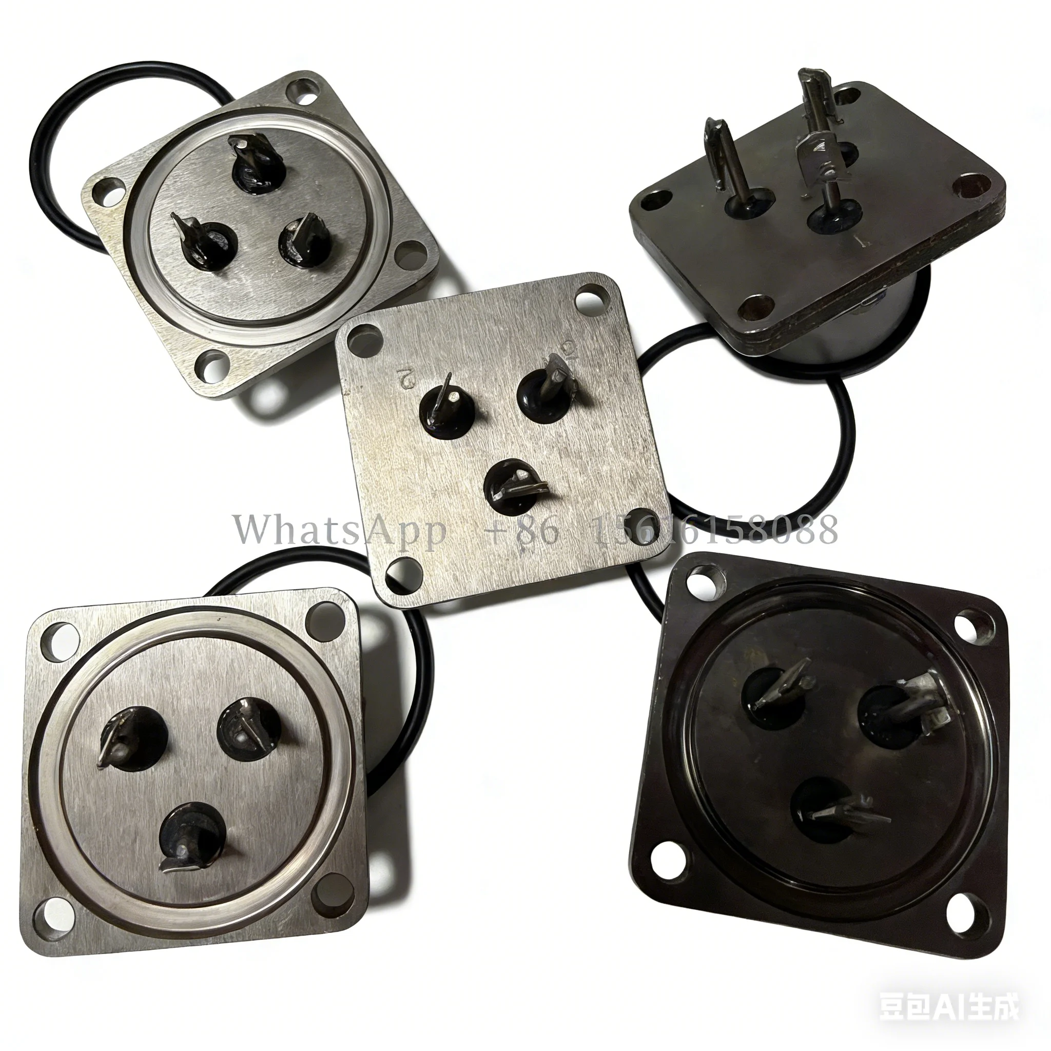 

Промышленный кондиционер Carrier HY85FP022 с 3-контактным разъемом