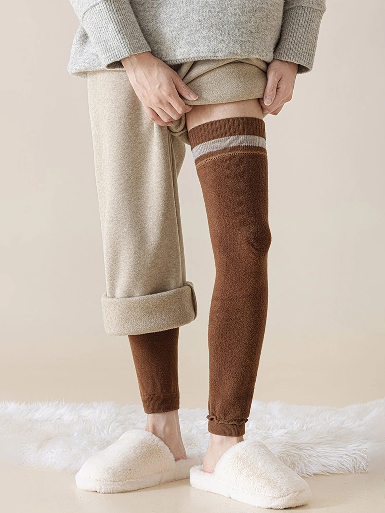 1/2/3/4 أزواج من الجوارب الرجالية السميكة والدافئة التي تصل إلى الركبة