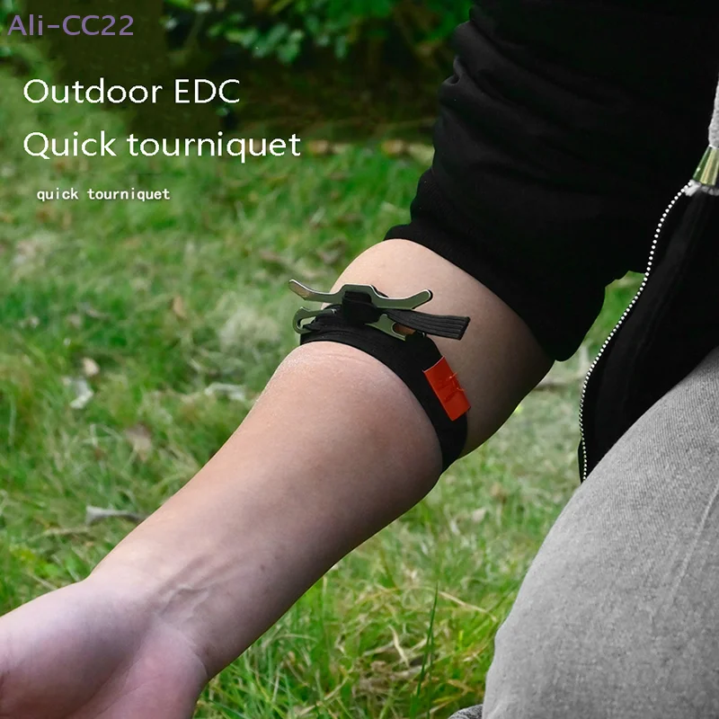 {CC22} Outdoor Emergency Survival Tourniquet Camping Mountaineering First Aid EDC Tool Elastic Rope Safety Equipment view 2