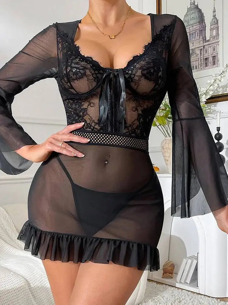 ชุดนอนแขนยาวผ้าลูกไม้ซีทรูแต่งผ้าตาข่าย ดีไซน์เซ็กซี่ คอวี โชว์สัดส่วน ชุดเดรสยาวคลุมสะโพก สวยหรู ดูมีเสน่ห์ รุ่น L9Z8