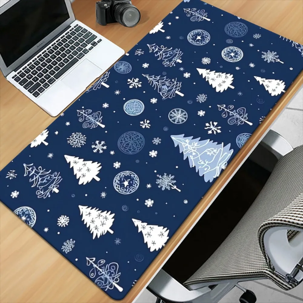 

Christmas Tree Snowflake Pattern Rubber Gaming Mouse Pad Non Slip Desk Mat for Desktop Decor