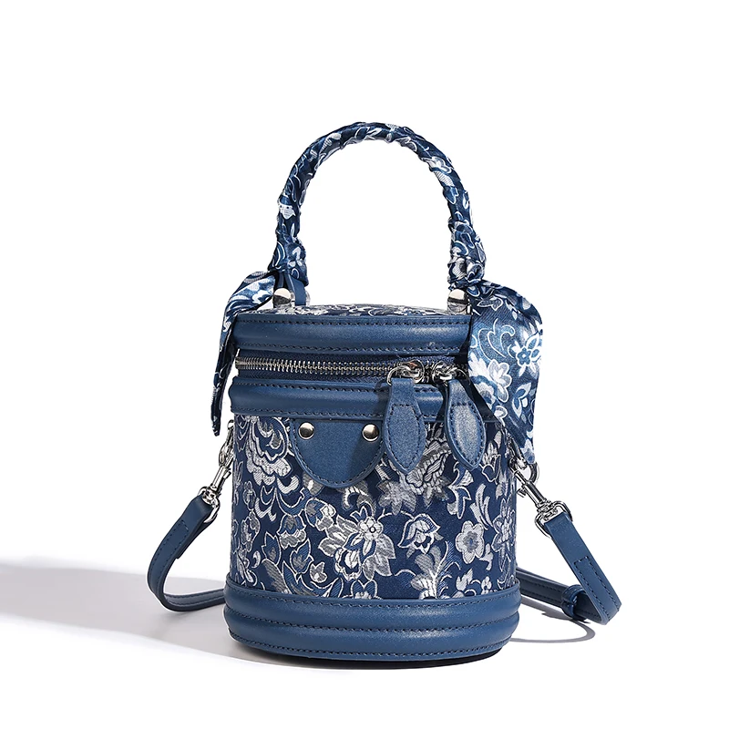 High-looking embroidered stitching hand-held cylindrical bag, national style, versatile and fashionable commuting shoulder bag