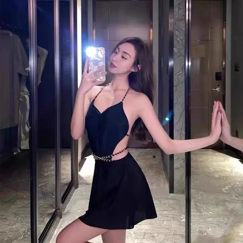 ملابس السباحة النسائية الجديدة كوريا نمط مثير عارية الذراعين قطعة واحدة تنورة نمط ملابس السباحة ضئيلة بحر