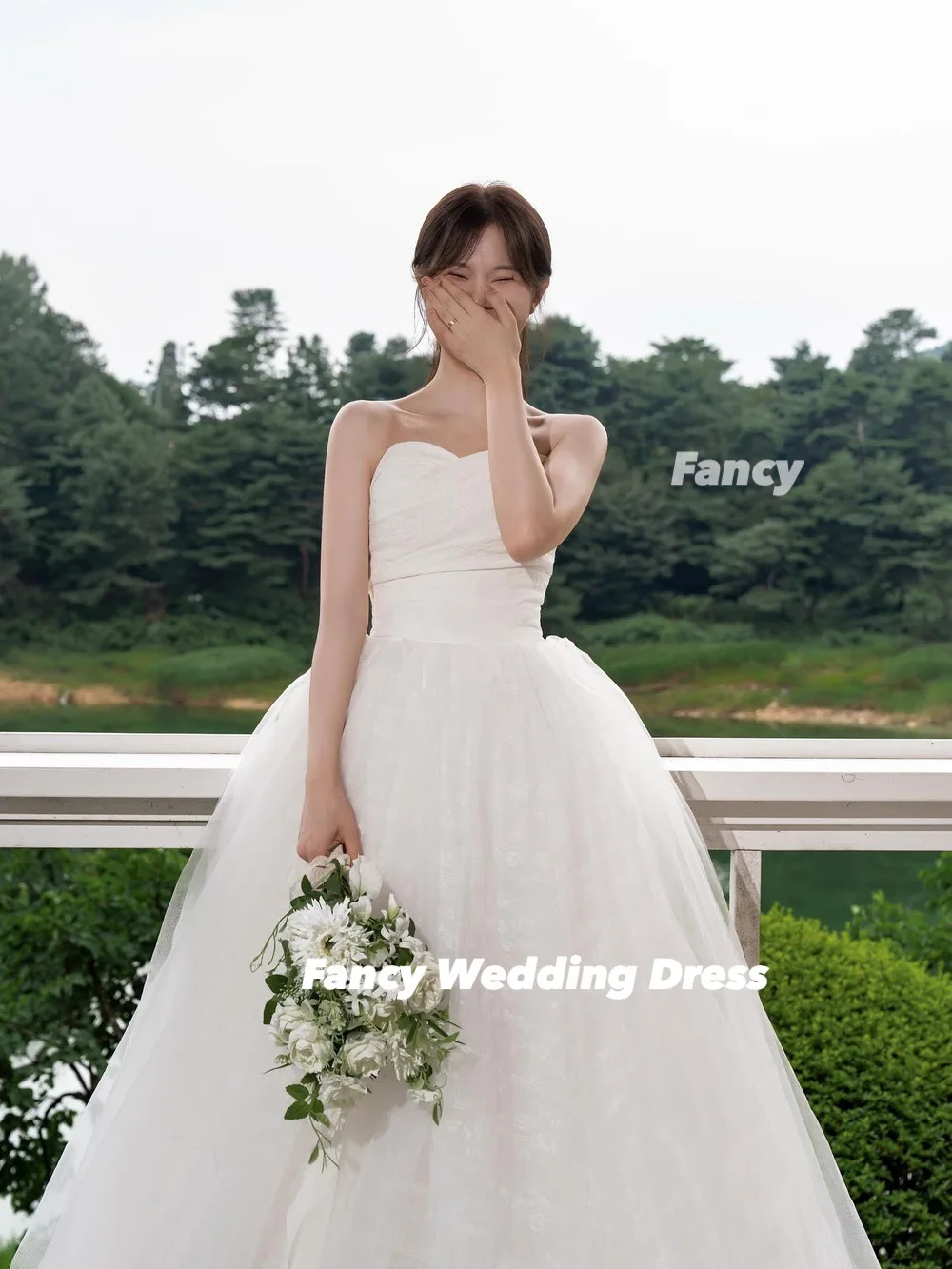 Fancy Simple Strapless Korea Wedding Party Engagement Dresses Photography A Line Soft Tulle Evening Dress Corset Customized