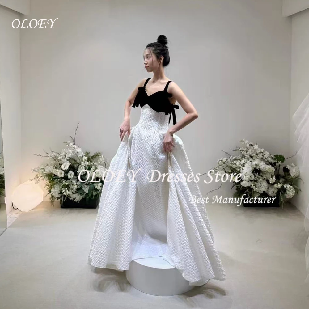 OLOEY A-lijn elegante Korea trouwjurken zwart wit brede bandjes foto's schieten jurken op maat korset vloerlengte bruids