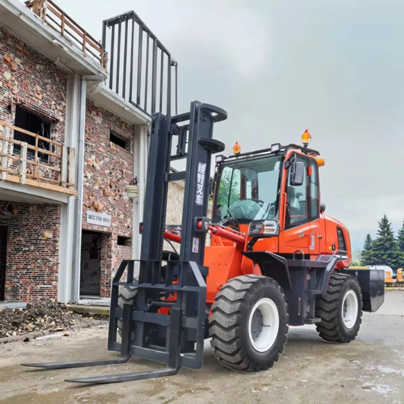 New 3 6 Ton Diesel 4WD Two Three Stage Mast Rough Terrain Telescopic Forklift Montacargas Diesel