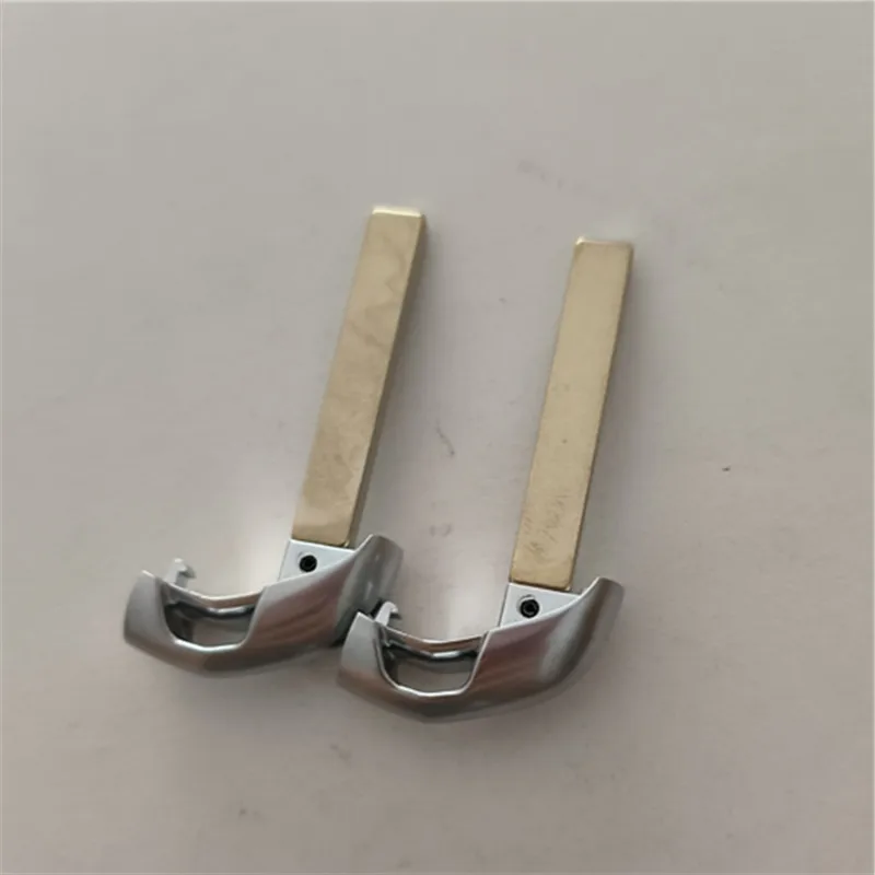 

2PCS Replacement Uncut Blade For Cadillac Escalade ATS CTS ELR SRX XTS 2014 15-2017 Keyless Smart Remote Car Key Emergency Key