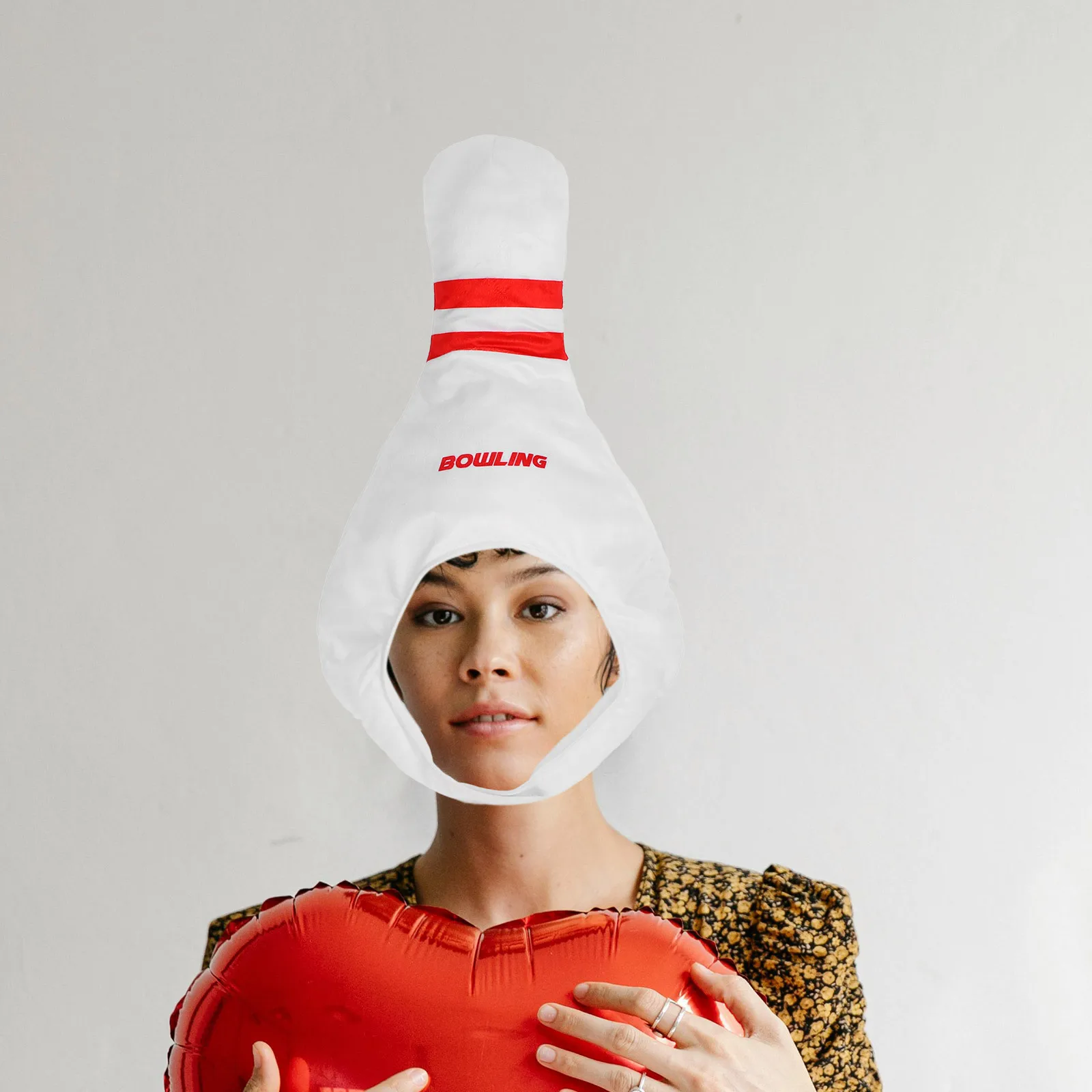 

1pcs Bowling Pin Hat Lightweight Headgear Cute Cartoon Cosplay Cap Festival Photo Prop Novelty Accessory