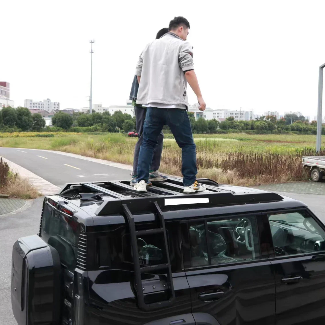 Hot Sale Roof Rack Rooftop Cargo Luggage Carrier Steel Basket for JETOUR T2 accessories TRAVELER ROOF PLATFORM 2023