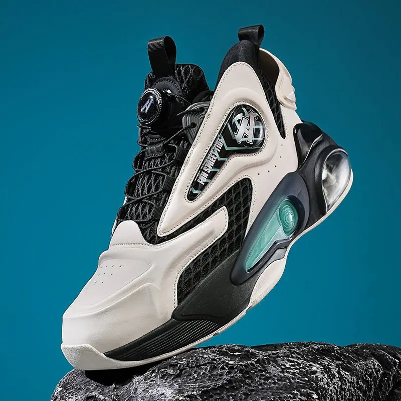 : Chaussures de basket-ball