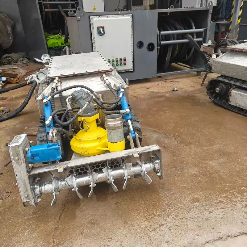Dredging Robot Acid Alkali Resistant Crawler Dredge For Chemical Pool Sludge Handling Sand Extraction