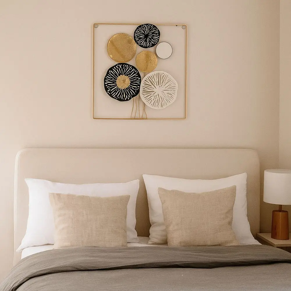 

Home Decoration Nordic Style Iron Art Pendant Leaf Art Modern Wall Hanging Decorative Minimalist Metal Wall Art Modern Interior