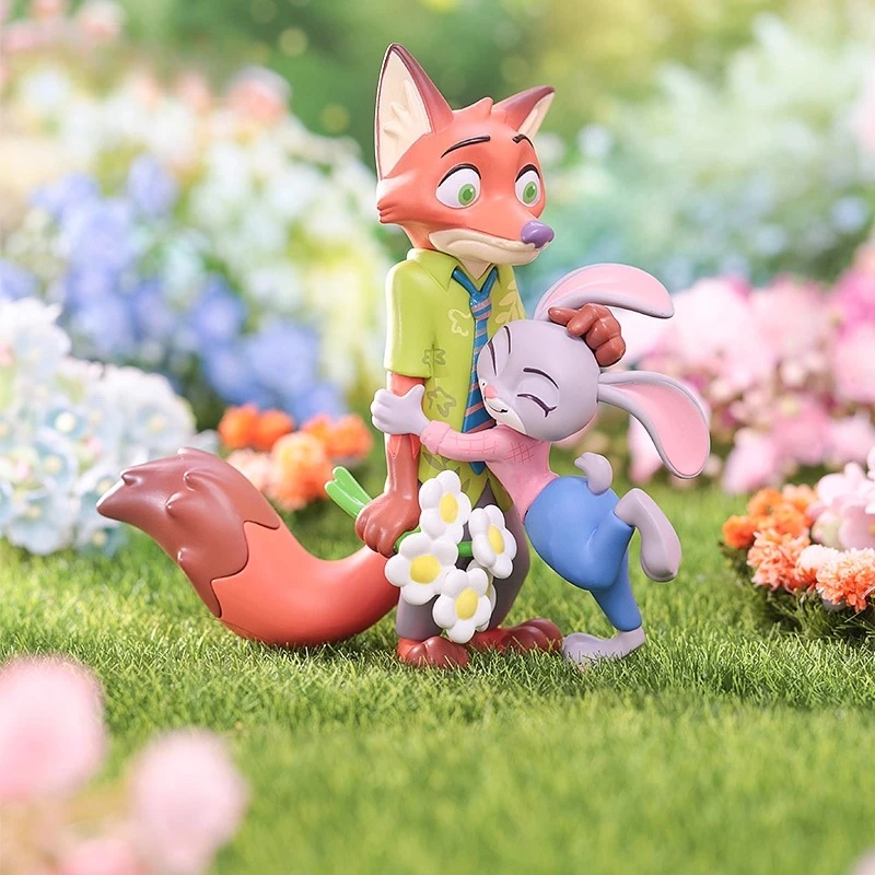 Disney Zootopia Floral Fantasy Series Überraschungsbox – Nick & Judy Blind Box Sammelfiguren mit Acryl-Display-Basis als Geschenk