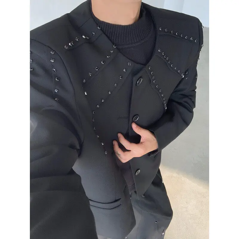 [OIMG] 25 Men's Design Sense Light Luxury Nail Bead Heavy Industry Short Suit Jacket And Trendy High Street Style