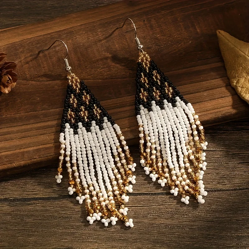 Handgefertigte Retro-Ohrringe mit Diamantperlen und Quasten, Böhmische Dekoration für Partys, Feiertage und Festessen