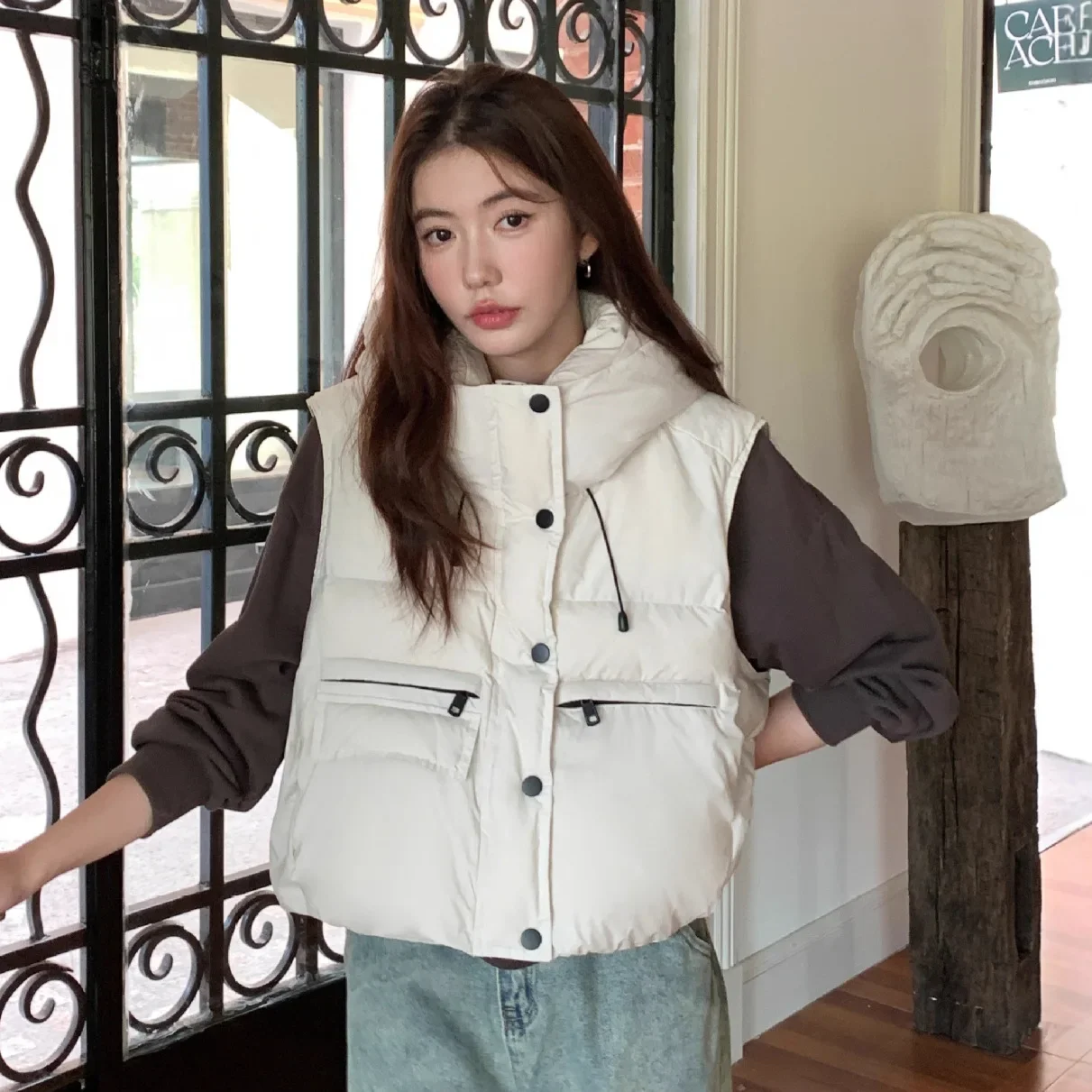 

Осенне-зимний новый европейский женский пуховый жилет с капюшоном, короткий жилет на белом утином пуху, топ