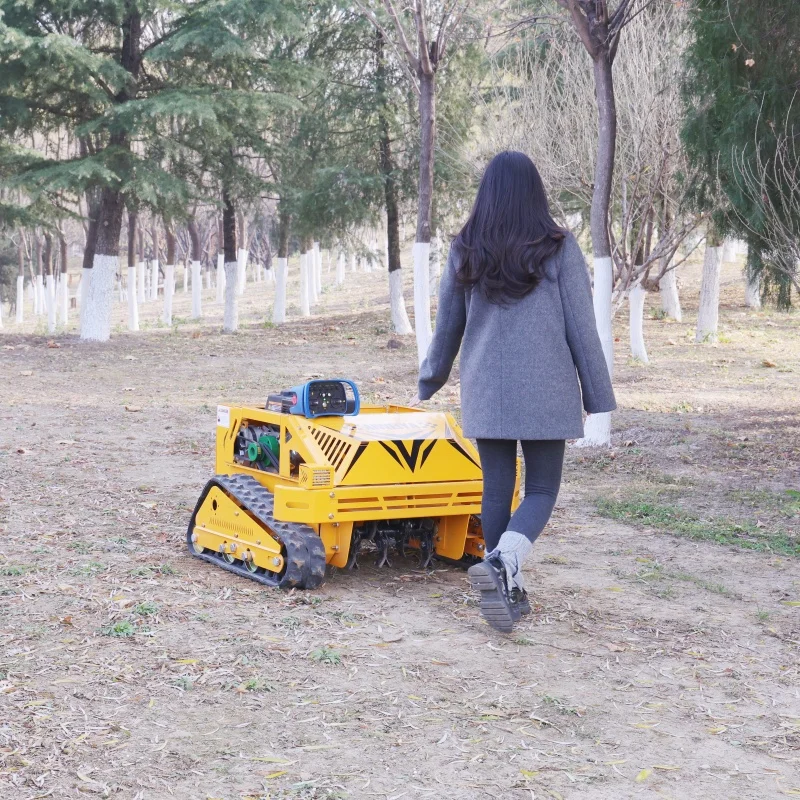 

Индивидуальная и новая модернизированная газонокосилка с нулевым поворотом и вездеходными характеристиками. Инквии добро пожаловать.