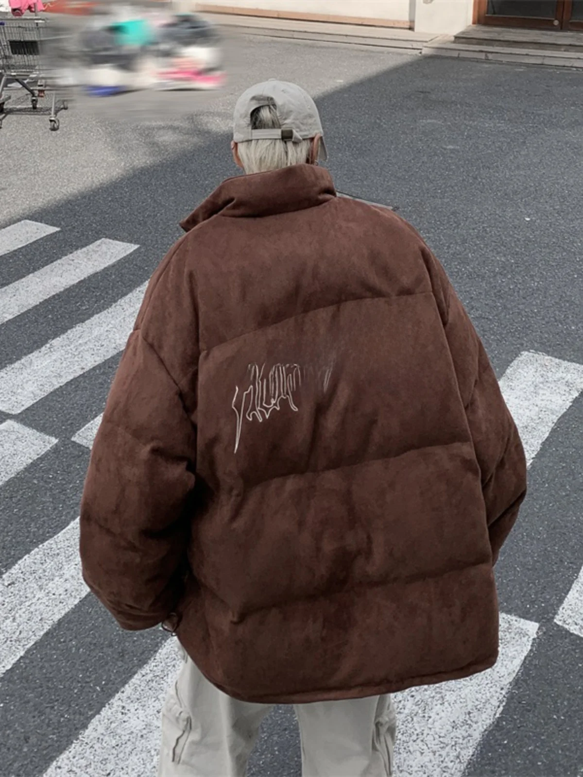 

Men's Suede Cotton Jaet Winter American Retro Embroidery Stand Collar Trendy High-End Hiphop Bread Sle Outerwear