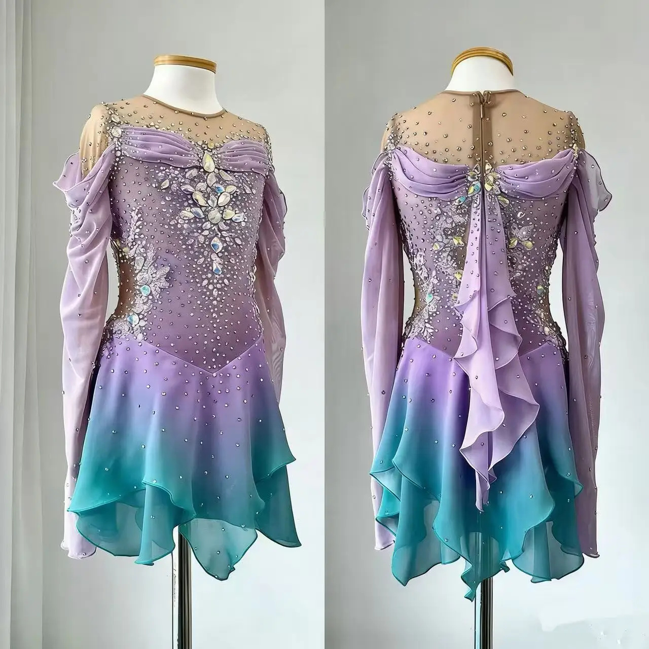 

Figure skating costume performance attire
