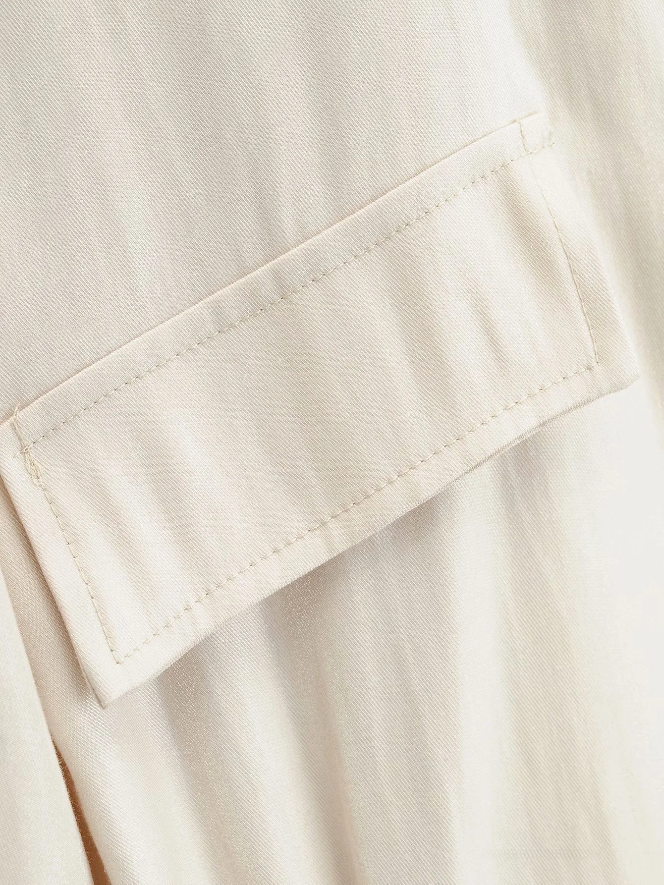 스트리트 슬레 롱 스웨트 새틴 랩 웨이스트 플레어드 스웨트 스커트 드 디자인 센스 블로거 모델 스탠드 칼라 스커트 슬레 드