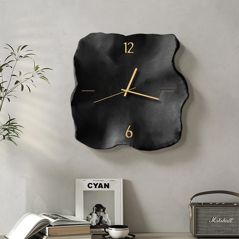 Modern Minimalist Living Room Wall Clock Niche Art Creative Clock Antique Wrinkled Silent Restaurant Background Wall Clock