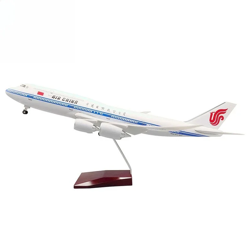 

Boeing 747-8 Air China, simulated aircraft model with lighting landing gear, civil aviation passenger aircraft model