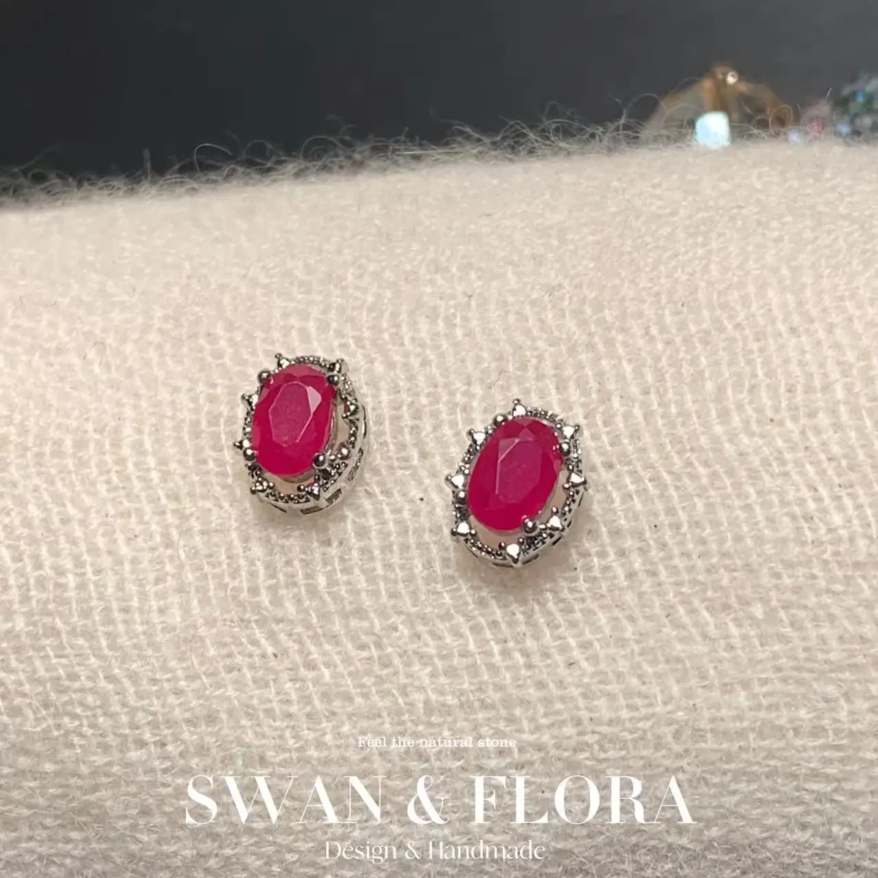 

Daily NEW ARRIVAL Oval 925 Silver Natural Ruby LUXURY Earrings Stud Earring For Women Gift Jewelry Send Randomly RED STONE