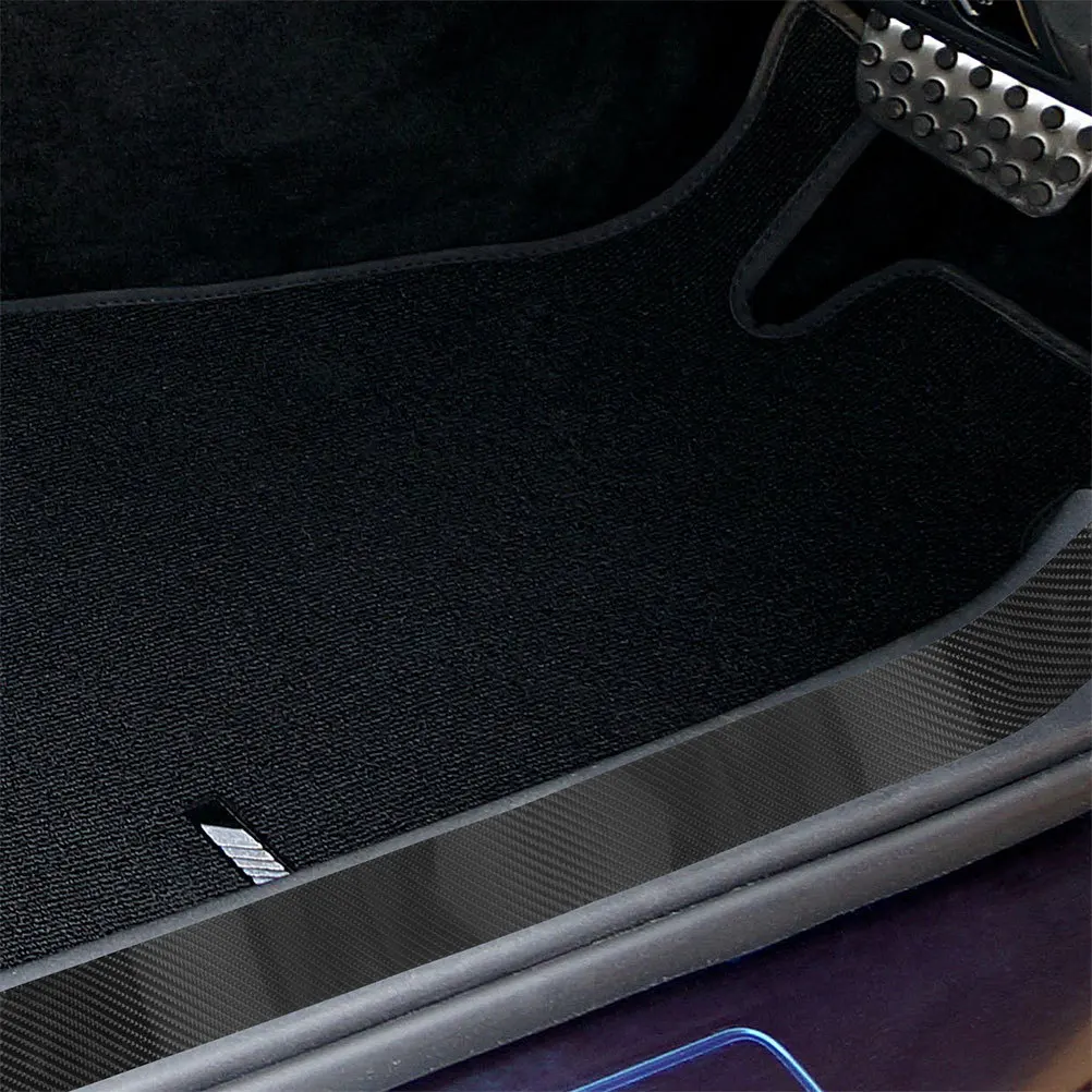 

Car Door Protector Carbon Fiber Pattern Versatile Door Edge Guard Vehicle Scratch Protection Bumper Guard Bumper Stickers