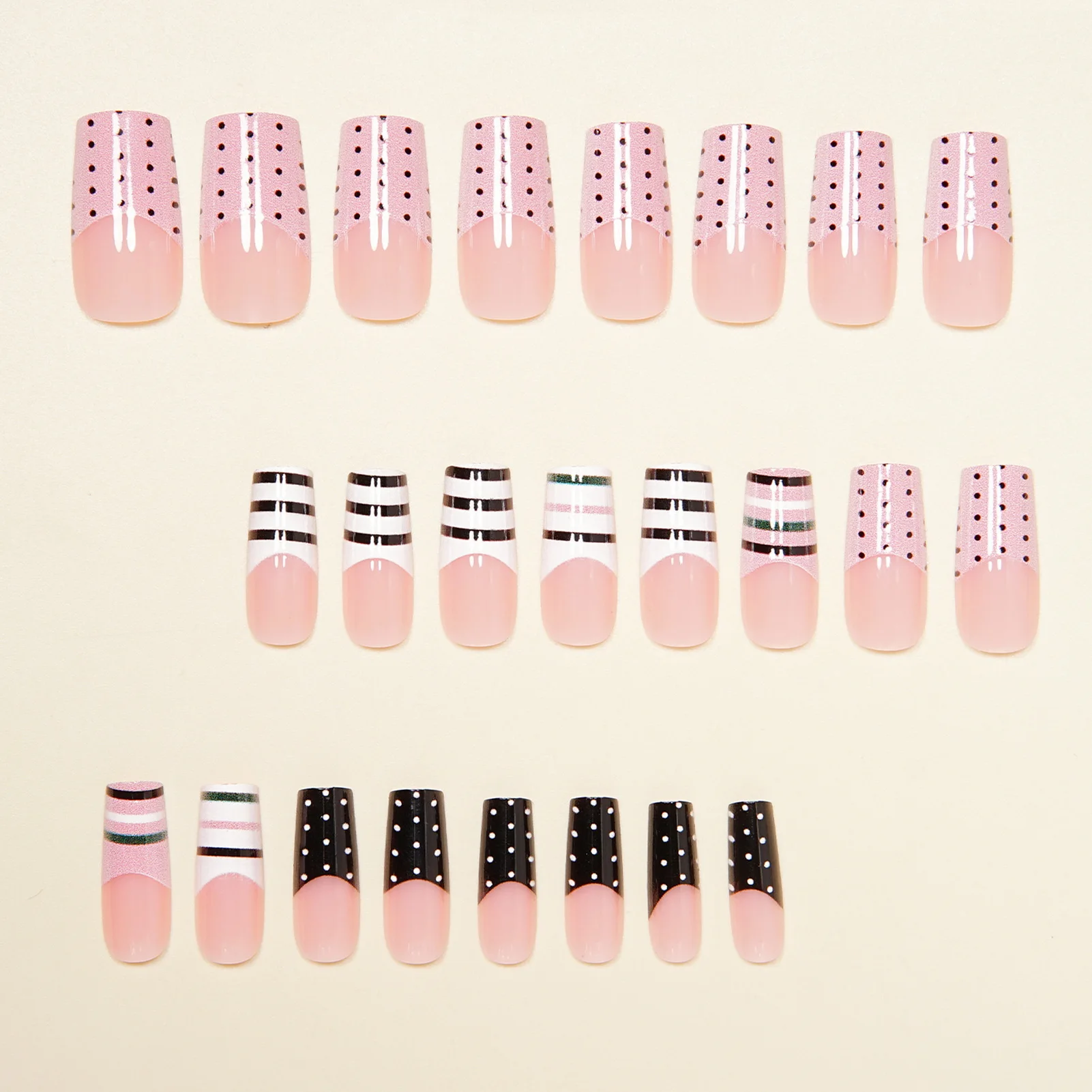 24pcs Y2k Black White Polka Dot Stripe Press On Nails French Press on Nails Fake Nails Sweet Polka Dot Square Wearable Nail Tip
