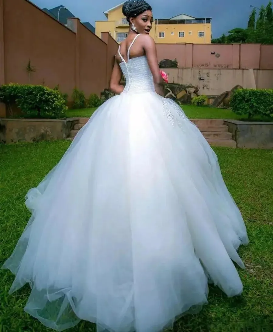 Vestido de noiva africano vestido de casamento alças espaguete doce rendas voltar miçangas inchado tule robe mariage vestidos de noiva