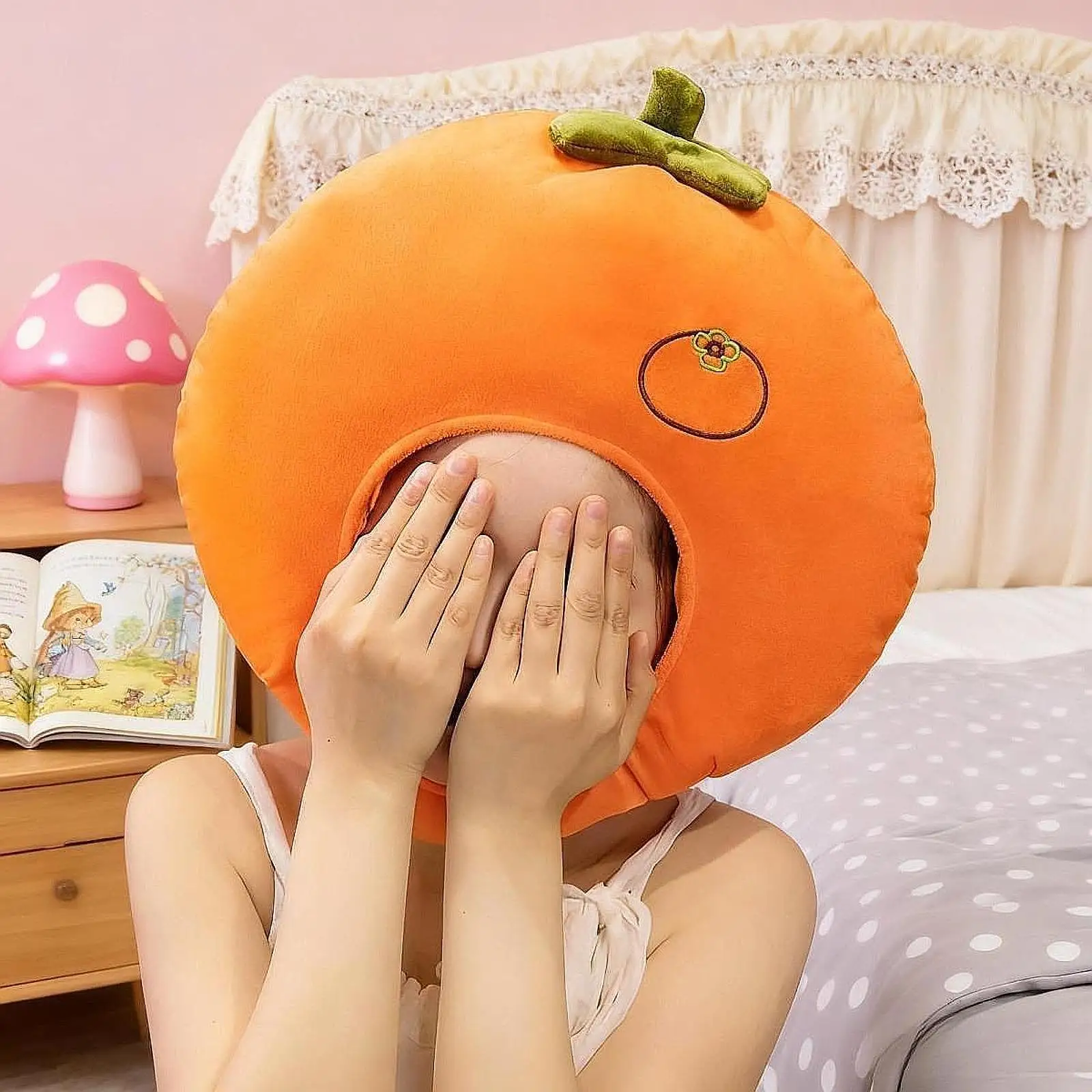 

Persimmon Plush Hat Cartoon Warm Women Photography Props Dress up Hat Funny Novelty Hat Fruit Headgear Hat for Winter Festival